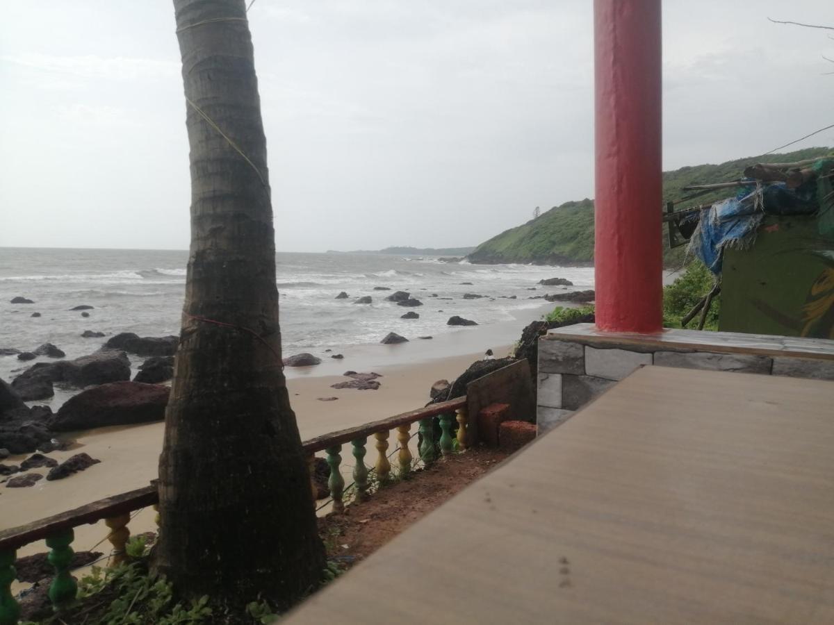 Shree Sai Cottage Sea View อารัมบล ภายนอก รูปภาพ